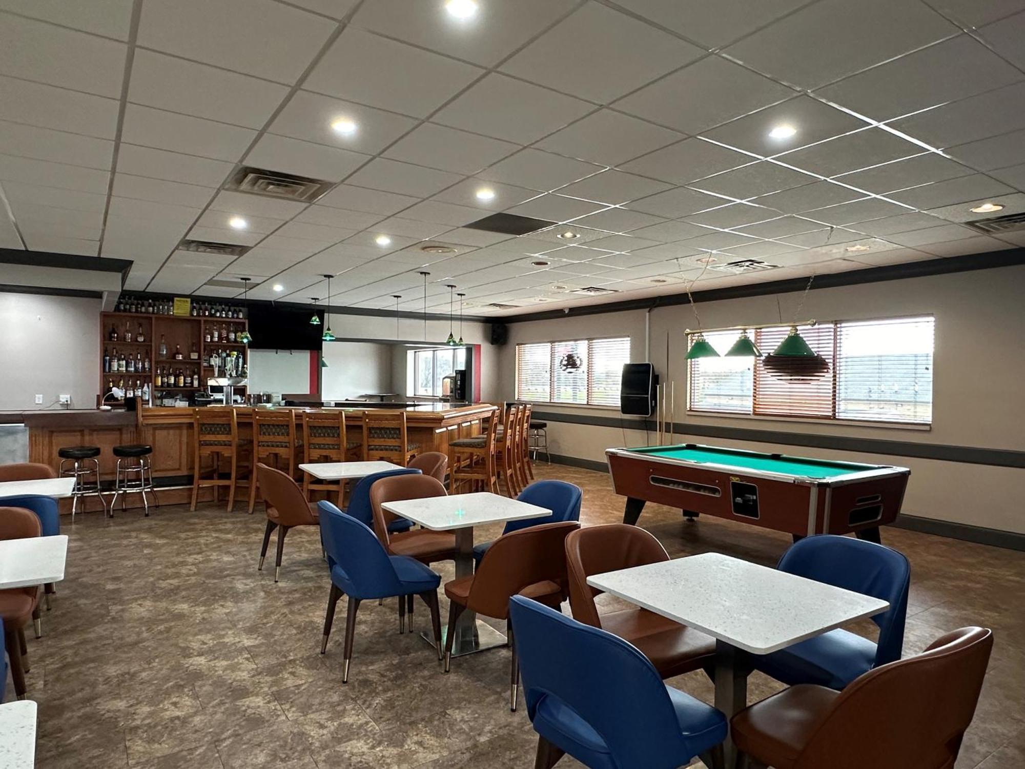 Motel Ramada By Wyndham Waupaca Exterior foto