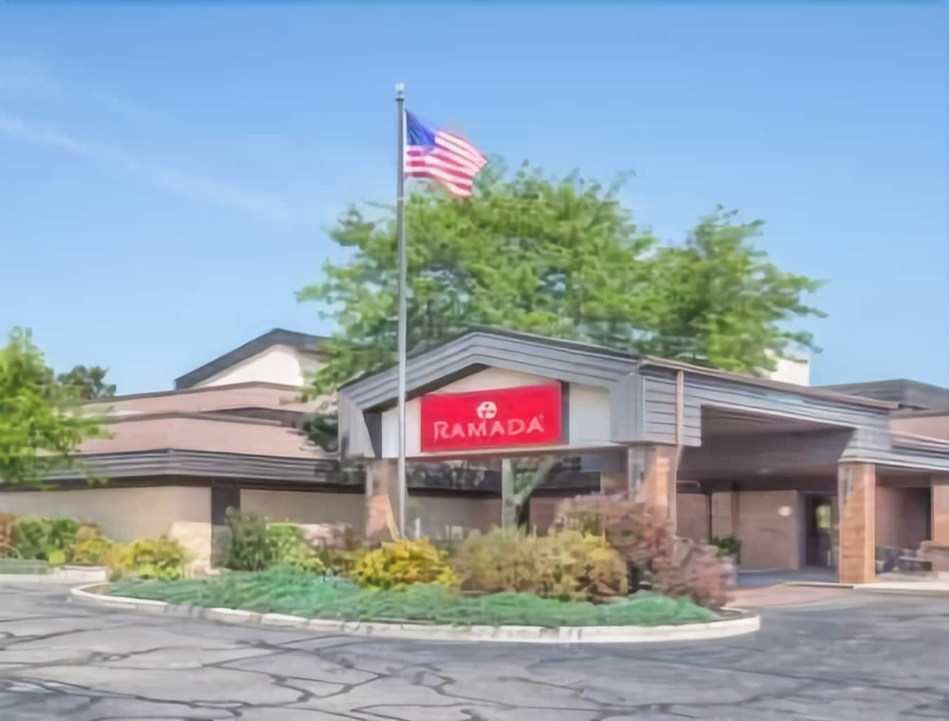Motel Ramada By Wyndham Waupaca Exterior foto